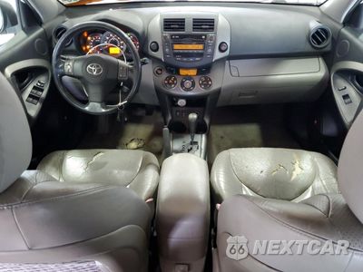 Zdjęcie 8 z 15 samochodu: 2009 TOYOTA RAV4 LIMITED VIN:JTMZF31V395011673 - miniatura