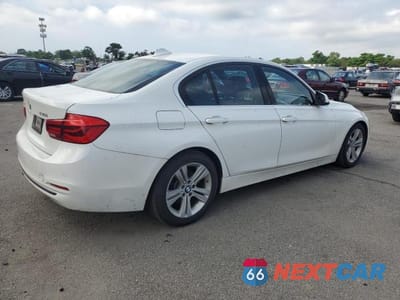 Trzecie zdjęcie samochodu z tyłu: 2017 BMW 330 XI VIN:WBA8D9C3XHA005405 - miniatura