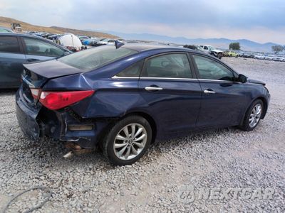 Trzecie zdjęcie samochodu z tyłu: 2011 HYUNDAI SONATA SE VIN:5NPEC4AC7BH271074 - miniatura