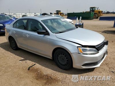 Czwarte zdjęcie samochodu z boku: 2012 VOLKSWAGEN JETTA BASE VIN:3VW2K7AJ7CM382755 - miniatura