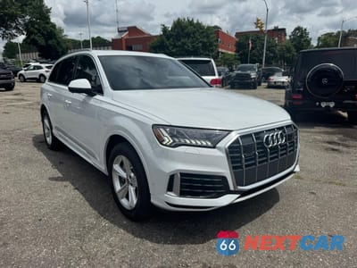 Czwarte zdjęcie samochodu z boku: 2023 AUDI Q7 PREMIUM VIN:WA1AXBF78PD019523 - miniatura