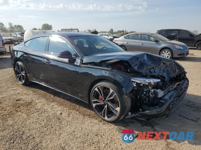 Czwarte zdjęcie samochodu z boku: 2025 AUDI S5 PREMIUM PLUS VIN:WAUC4CF54SA016900 - miniatura