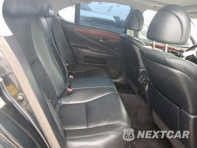 Zdjęcie 10 z 12 samochodu: 2011 LEXUS LS 460 VIN:JTHBL5EF7B5106573 - miniatura
