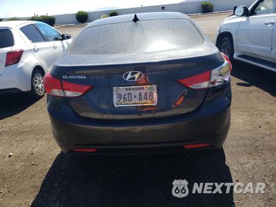 Zdjęcie 6 z 12 samochodu: 2013 HYUNDAI ELANTRA GLS VIN:5NPDH4AE9DH282482 - miniatura