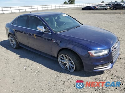 Czwarte zdjęcie samochodu z boku: 2013 AUDI S4 PRESTIGE VIN:WAUKGAFL0DA254462 - miniatura