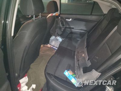 Zdjęcie 10 z 12 samochodu: 2020 KIA RIO LX VIN:3KPA24AD9LE338001 - miniatura