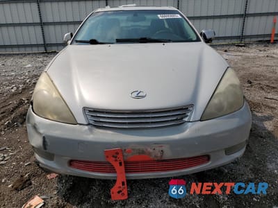 Piąte zdjęcie samochodu w środku: 2002 LEXUS ES 300 VIN:JTHBF30G325017112 - miniatura