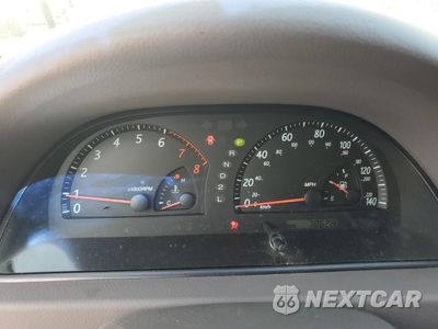 Zdjęcie 9 z 12 samochodu: 2004 TOYOTA CAMRY LE VIN:4T1BE32K64U827408 - miniatura