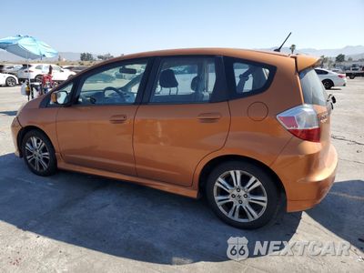 Drugie zdjęcie samochodu z przodu: 2010 HONDA FIT SPORT VIN:JHMGE8H47AC011498 - miniatura