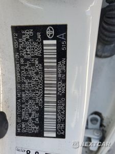Zdjęcie 12 z 12 samochodu: 2012 TOYOTA PRIUS VIN:JTDKN3DU0C5423189 - miniatura