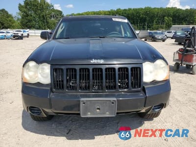 Piąte zdjęcie samochodu w środku: 2008 JEEP GRAND CHEROKEE LAREDO VIN:1J8GR48K18C137517 - miniatura