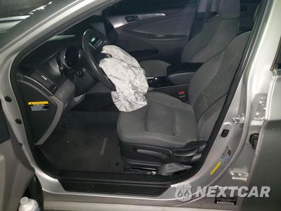 Zdjęcie 7 z 12 samochodu: 2011 HYUNDAI SONATA HYBRID VIN:KMHEC4A44FA130738 - miniatura