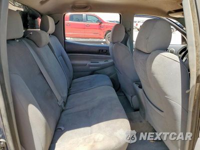 Zdjęcie 10 z 12 samochodu: 2005 TOYOTA TACOMA DOUBLE CAB PRERUNNER LONG BED VIN:3TMKU72N45M004121 - miniatura