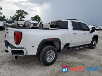 Trzecie zdjęcie samochodu z tyłu: 2022 GMC SIERRA K3500 DENALI VIN:1GT49WEY9NF260961 - miniatura