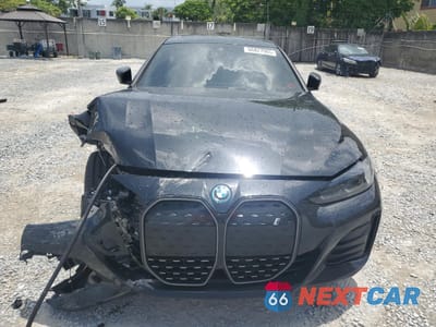 Piąte zdjęcie samochodu w środku: 2023 BMW I4 EDRIVE 40 VIN:WBY73AW01PFN92548 - miniatura