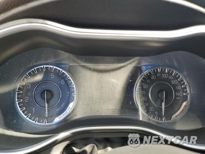 Zdjęcie 17 z 24 samochodu: 2015 CHRYSLER 200 VIN:1C3CCCAB6FN665409 - miniatura