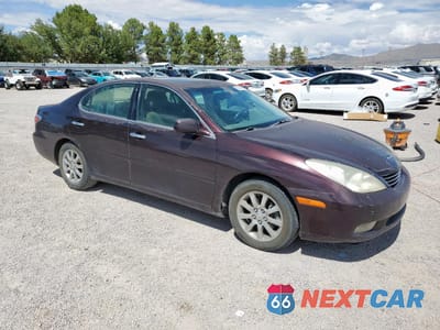 Czwarte zdjęcie samochodu z boku: 2004 LEXUS ES 330 VIN:JTHBA30G145038218 - miniatura