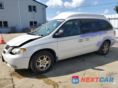 2004 DODGE GRAND CARAVAN SXT 2D4GP44LX4R587344 - główne zdjęcie licytacji z USA - miniatura
