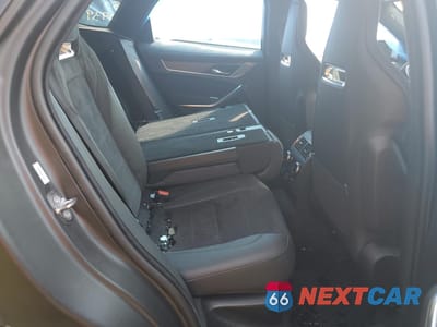Zdjęcie 10 z 12 samochodu: 2025 JAGUAR F-PACE SVR VIN:SADCZ2FE6SA744057 - miniatura