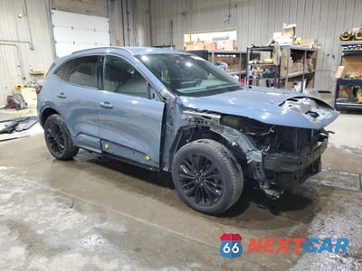 Czwarte zdjęcie samochodu z boku: 2023 FORD ESCAPE ST LINE ELITE VIN:1FMCU9PA0PUA99843 - miniatura