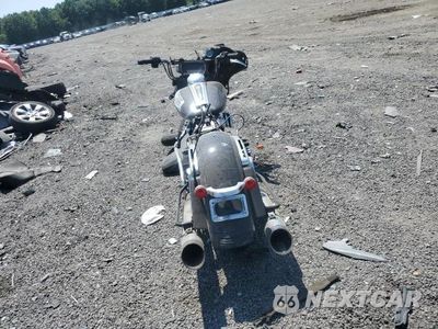 Czwarte zdjęcie samochodu z boku: 2021 HARLEY-DAVIDSON FLHX VIN:1HD1KBC15MB651079 - miniatura