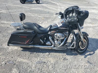2011 HARLEY-DAVIDSON FLHX 1HD1KBM13BB670760 - główne zdjęcie licytacji z USA - miniatura