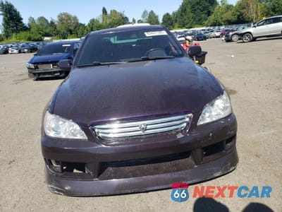 Piąte zdjęcie samochodu w środku: 2001 LEXUS IS 300 VIN:JTHBD182510029518 - miniatura