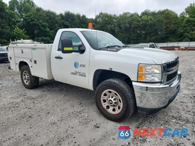 Czwarte zdjęcie samochodu z boku: 2014 CHEVROLET SILVERADO K3500 VIN:1GB3KZCG9EF157054 - miniatura