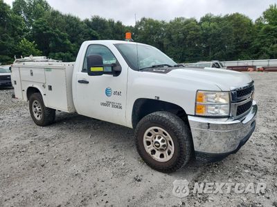 Czwarte zdjęcie samochodu z boku: 2014 CHEVROLET SILVERADO K3500 VIN:1GB3KZCG9EF157054 - miniatura