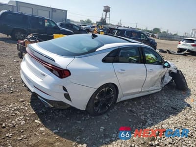 Trzecie zdjęcie samochodu z tyłu: 2022 KIA K5 GT LINE VIN:5XXG64J27NG116483 - miniatura