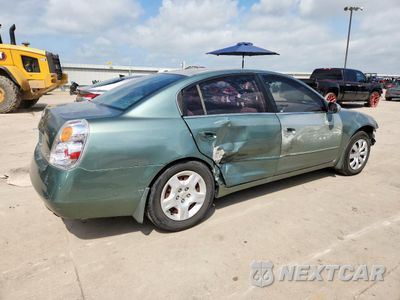 Trzecie zdjęcie samochodu z tyłu: 2003 NISSAN ALTIMA BASE VIN:1N4AL11D13C183968 - miniatura