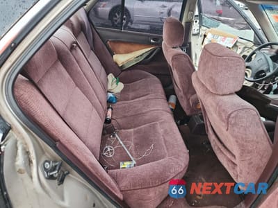 Zdjęcie 10 z 12 samochodu: 1992 HONDA ACCORD EX VIN:1HGCB7672NA232526 - miniatura