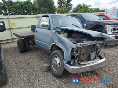 Czwarte zdjęcie samochodu z boku: 1993 GMC SIERRA C1500 VIN:1GTEC14K5PZ523681 - miniatura