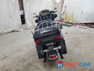 Czwarte zdjęcie samochodu z boku: 2009 HARLEY-DAVIDSON FLHTCU VIN:1HD1FC4119Y645762 - miniatura