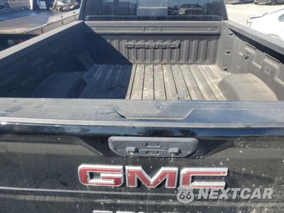 Zdjęcie 10 z 13 samochodu: 2023 GMC SIERRA K2500 DENALI VIN:1GT49REY9PF204894 - miniatura