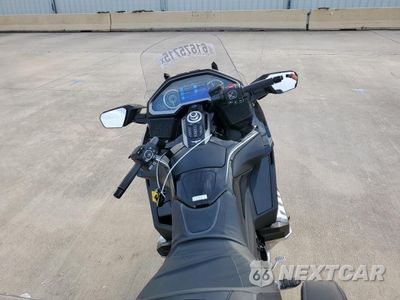 Zdjęcie 6 z 10 samochodu: 2020 HONDA GL1800 D VIN:JH2SC7975LK200025 - miniatura