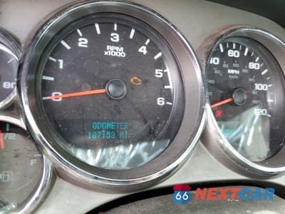 Zdjęcie 9 z 12 samochodu: 2010 CHEVROLET SILVERADO C3500 VIN:1GB8CZBK9AZ254997 - miniatura