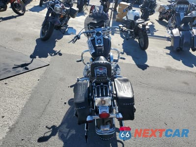 Zdjęcie 6 z 9 samochodu: 2002 HARLEY-DAVIDSON FLSTCI VIN:1HD1BWB382Y054884 - miniatura