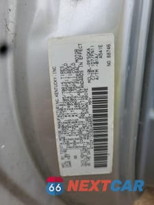 Zdjęcie 12 z 12 samochodu: 2002 TOYOTA SIENNA LE VIN:4T3ZF13C92U488557 - miniatura