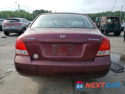 Zdjęcie 6 z 12 samochodu: 2002 HYUNDAI ELANTRA GLS VIN:KMHDN45D42U260866 - miniatura