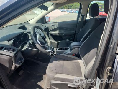 Zdjęcie 7 z 14 samochodu: 2014 FORD ESCAPE S VIN:1FMCU0F76EUC90021 - miniatura