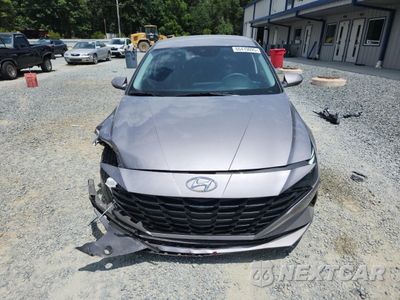 Piąte zdjęcie samochodu w środku: 2023 HYUNDAI ELANTRA SEL VIN:KMHLM4AG0PU457510 - miniatura