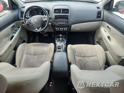 Zdjęcie 8 z 14 samochodu: 2017 MITSUBISHI OUTLANDER SPORT ES VIN:JA4AP3AU3HZ000630 - miniatura
