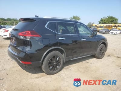 Trzecie zdjęcie samochodu z tyłu: 2020 NISS ROGUE S VIN:JN8AT2MV5LW133839 - miniatura