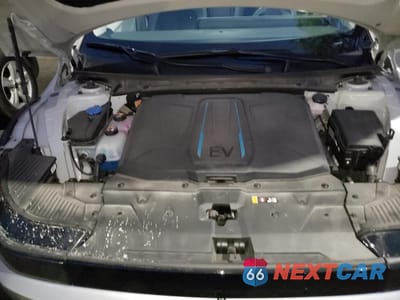 Zdjęcie 11 z 12 samochodu: 2022 HYUNDAI IONIQ 5 SE VIN:KM8KMDAF5NU054445 - miniatura