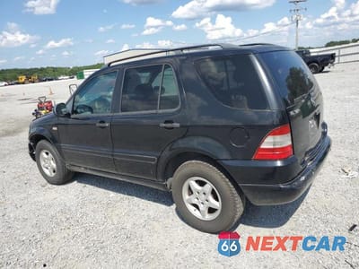 Drugie zdjęcie samochodu z przodu: 2000 MERCEDES-BENZ ML 320 VIN:4JGAB54E5YA195189 - miniatura