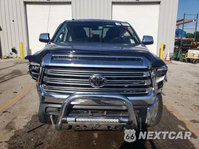 Piąte zdjęcie samochodu w środku: 2018 TOYOTA TUNDRA DOUBLE CAB LIMITED VIN:5TFBW5F17JX682209 - miniatura