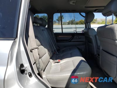 Zdjęcie 11 z 15 samochodu: 2006 LEXUS LX 470 VIN:JTJHT00W964014704 - miniatura