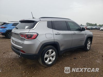 Trzecie zdjęcie samochodu z tyłu: 2018 JEEP COMPASS LATITUDE VIN:3C4NJCBB7JT186661 - miniatura
