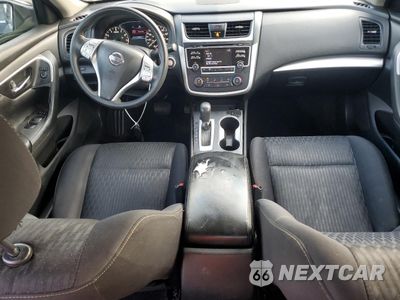 Zdjęcie 8 z 14 samochodu: 2017 NISSAN ALTIMA 2.5 VIN:1N4AL3AP4HC190765 - miniatura